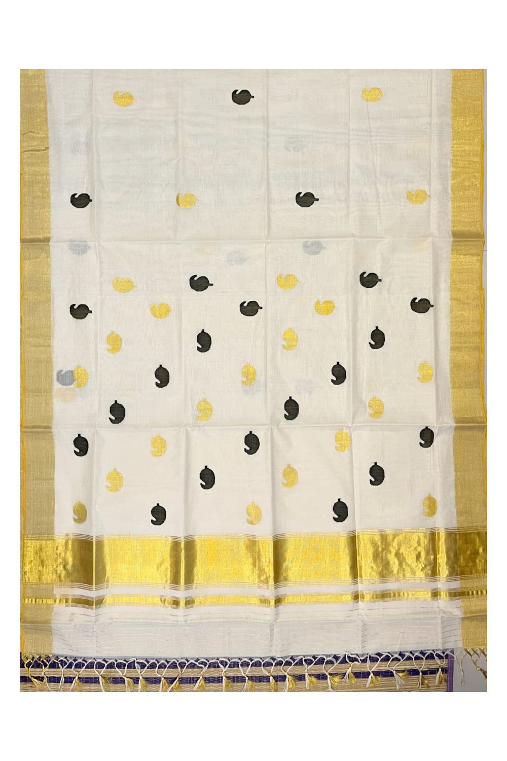 Kerala Tissue Saree with Green Floral Embroidery - alternate view