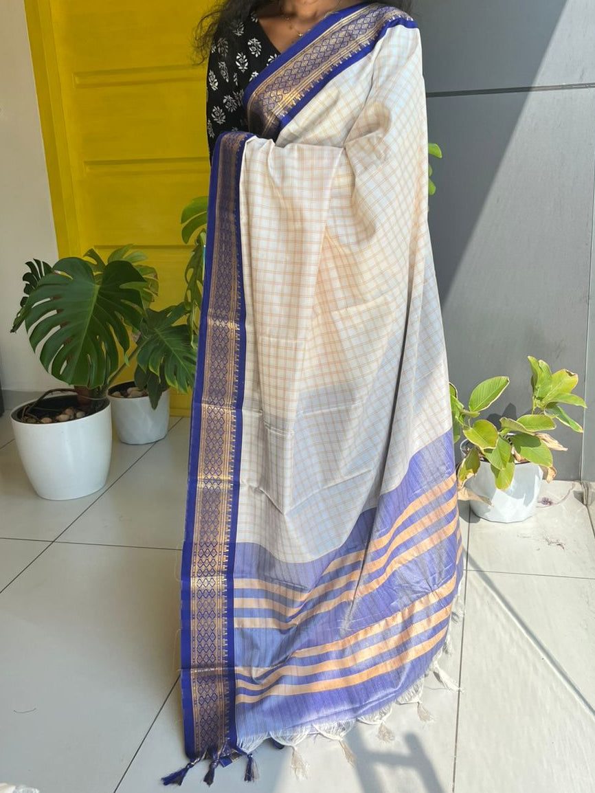 Handwoven Cotton Stole - Multicolor - alternate view